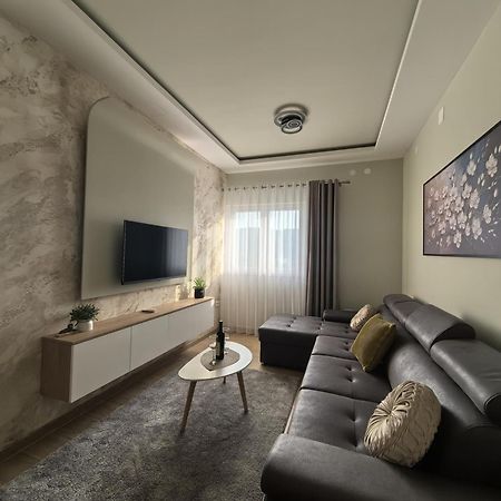 Sunny Hill - Parking - Fenced Garden - Luxury Loft Apartment Kotor Exterior foto