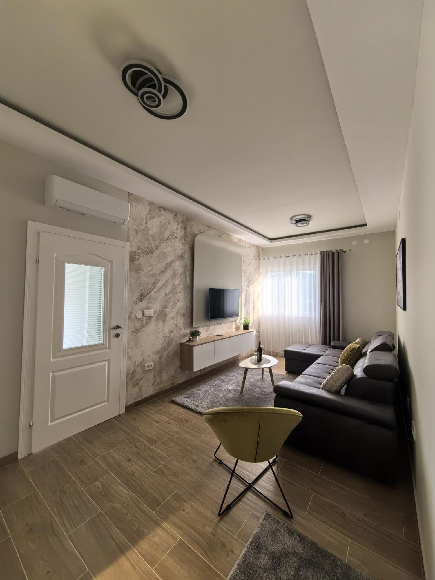 Sunny Hill - Parking - Fenced Garden - Luxury Loft Apartment Kotor Exterior foto
